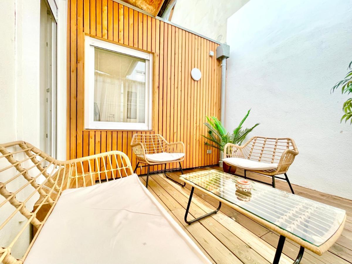 LE ROSACKER - Appartement 2 chambres - 2 salles d'eau - Terrasse bois - Stationnement gratuit 2 places en enfilade - Centre Ville Colmar Extérieur photo